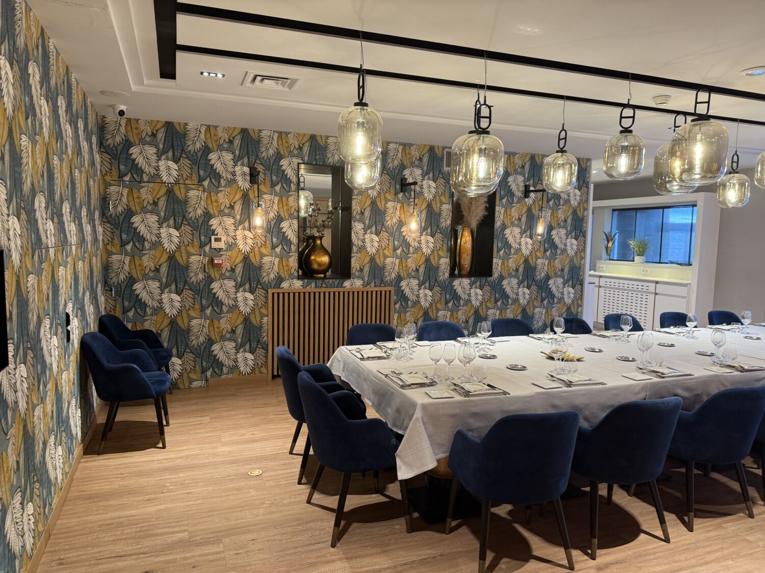 Aménagement et menuiserie pour un hôtel - Ébénisterie de Carouge à Thônes
