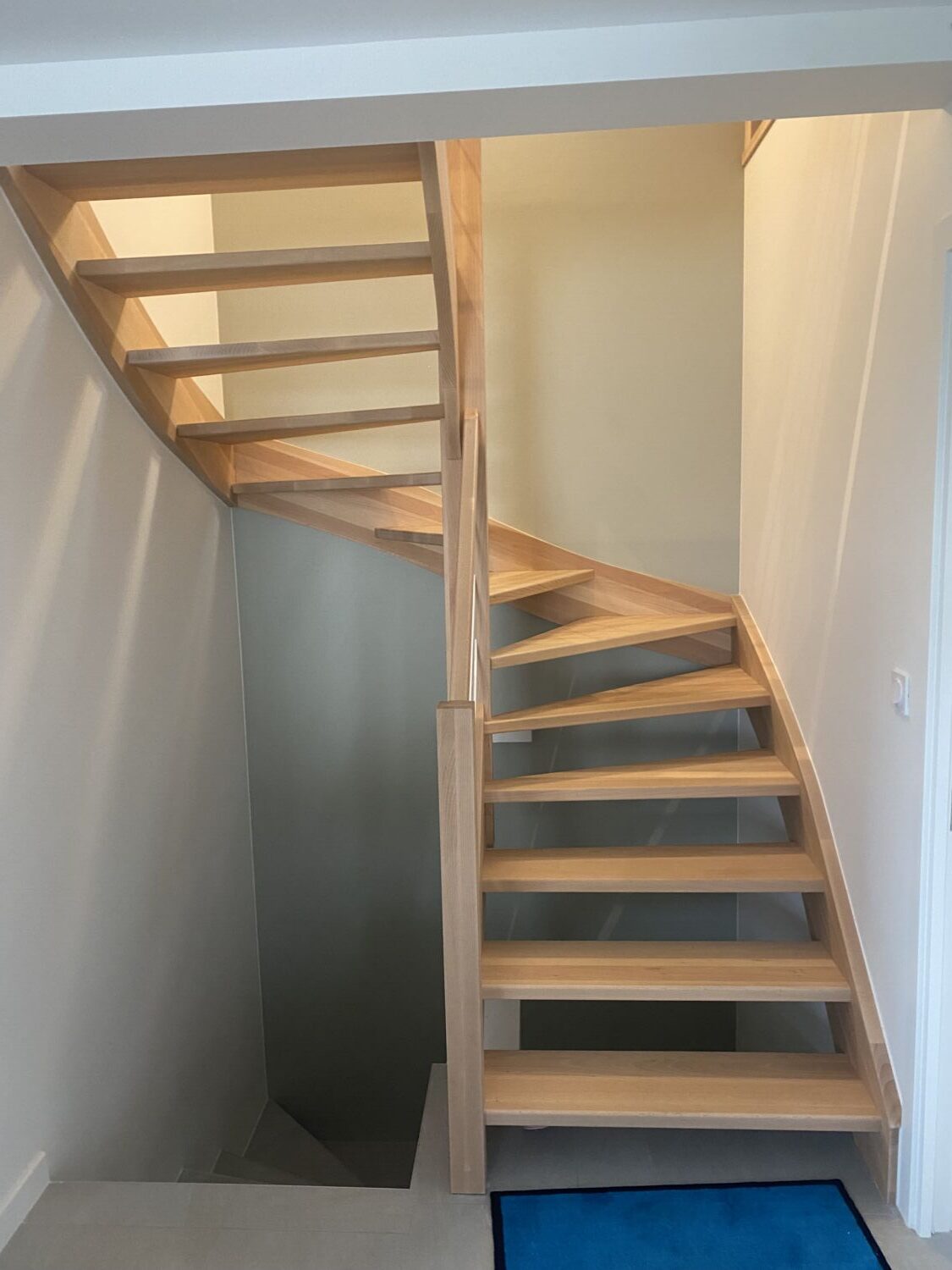 Menuiserie intérieure, création d'un escalier